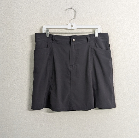 L.L.Bean Woman Dark Gray Performance Active Mini Skirt Skort Tennis Fitness 12 - Picture 2 of 12